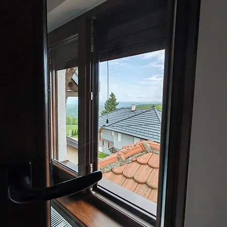 Renarde House Rajac Holiday home *